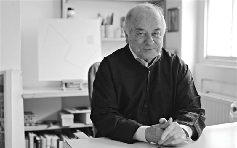 <p>Born in Venice in 1928, Landels father was scottish and his mother italian; he passed his childhood and youth near the lake of Como. In 1946, he attended the Art High School in Brera, Milan for a few months. 1947 to 1948 he attended the Teatro alla Scala in Milan as scenographer apprentice. In 1947 he set his personal exhibition of surrealist collages at the 