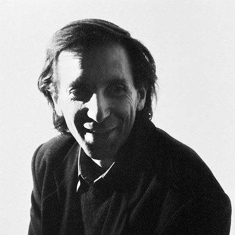<p>Born in Milan in 1942, he received his degree in architecture from the Milan Polytechnic in 1969. During the same year he and the architect Marco De Carli began working in the fields of design, architecture and graphic design. In 1970 his architectural and decorative designs were part of the exhibition 